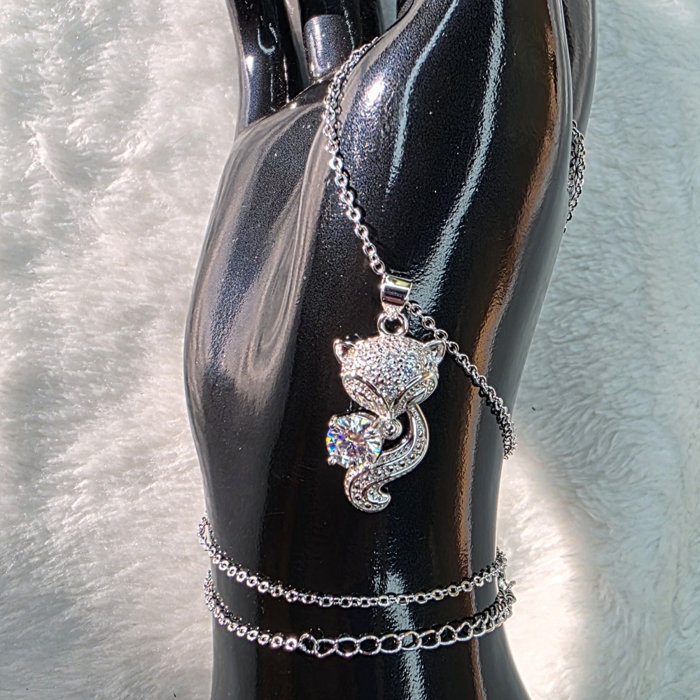 1 Ct Moissanite Fox  Necklace 925 Silver